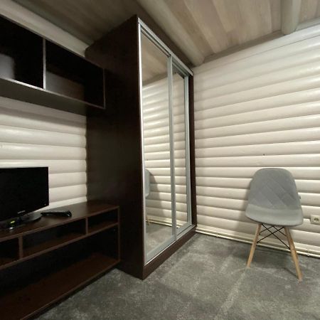 Маєток "Zymon & Ski" Bukovel Exterior foto