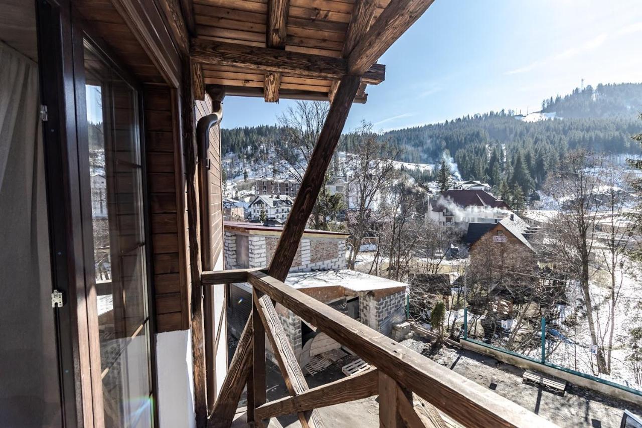 Маєток "Zymon & Ski" Bukovel Exterior foto