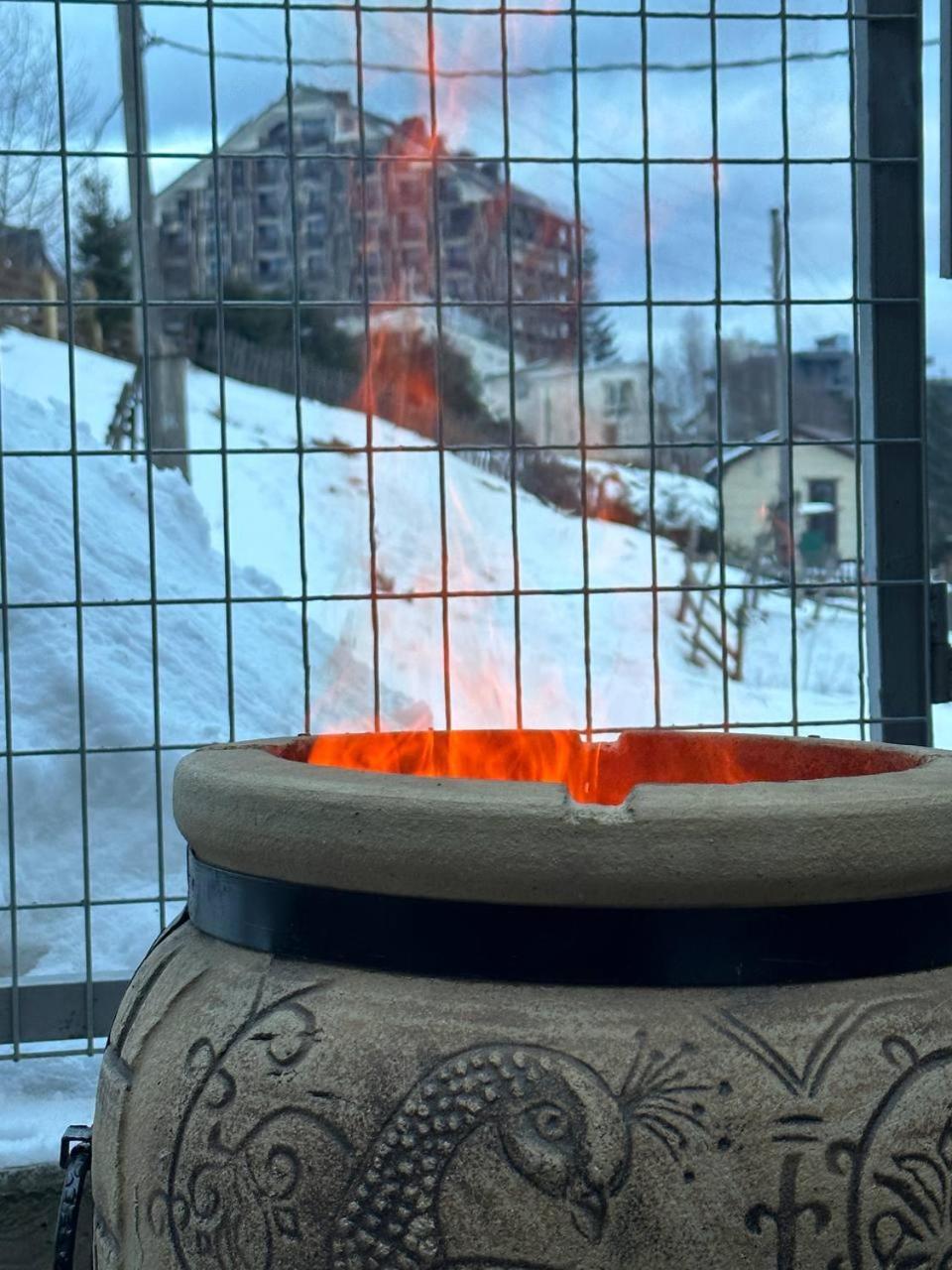Маєток "Zymon & Ski" Bukovel Exterior foto